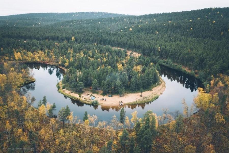 Lemmenjoki at autumn